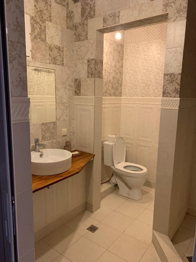 Guests House Qotukner Guest House Karbi Bagian luar foto